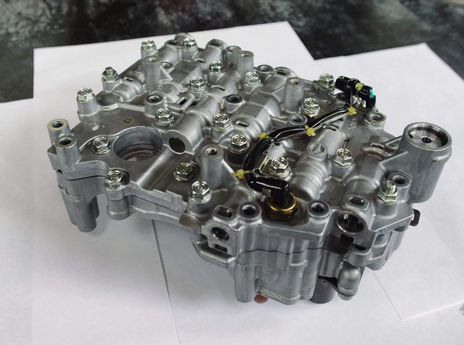 Нажмите для увеличения Гидроблок Nissan Juke